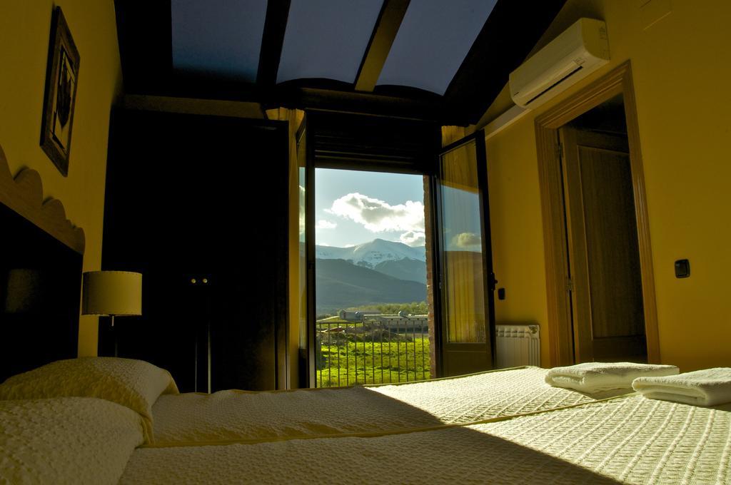 Hotel El Comendador Anon Bilik gambar